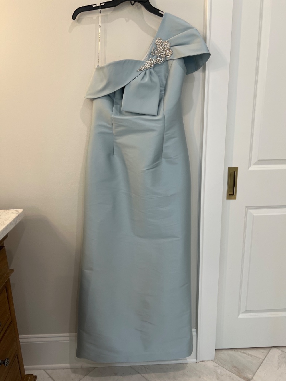 Sachin + Babi Ines Gown One-Shoulder Dress NWT in Powder Blue with Silver Detail - Picture 8 of 9